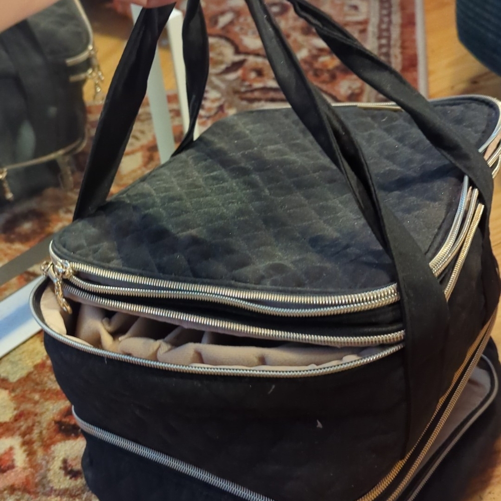 Elegant Black Quilted Duffel Bag